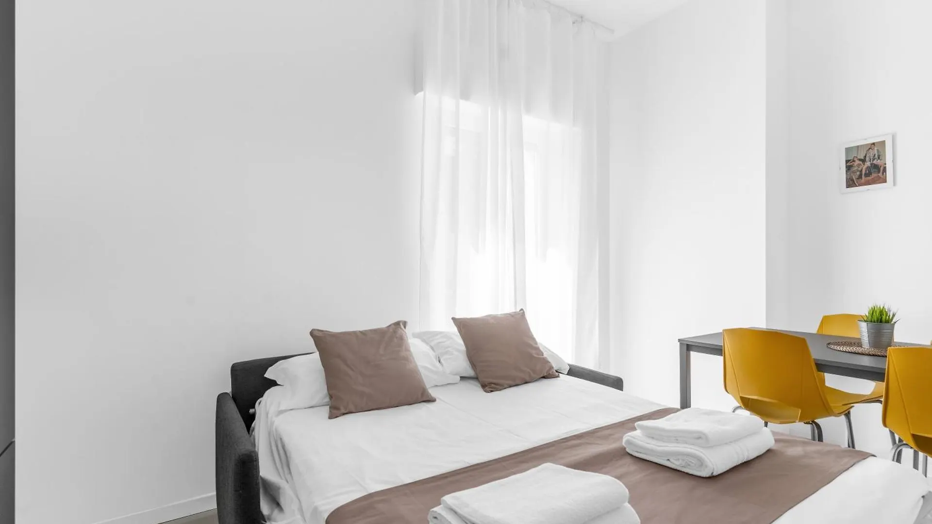 Mi Casa - Appartamento In Ponte Nuovo Milano 0*,