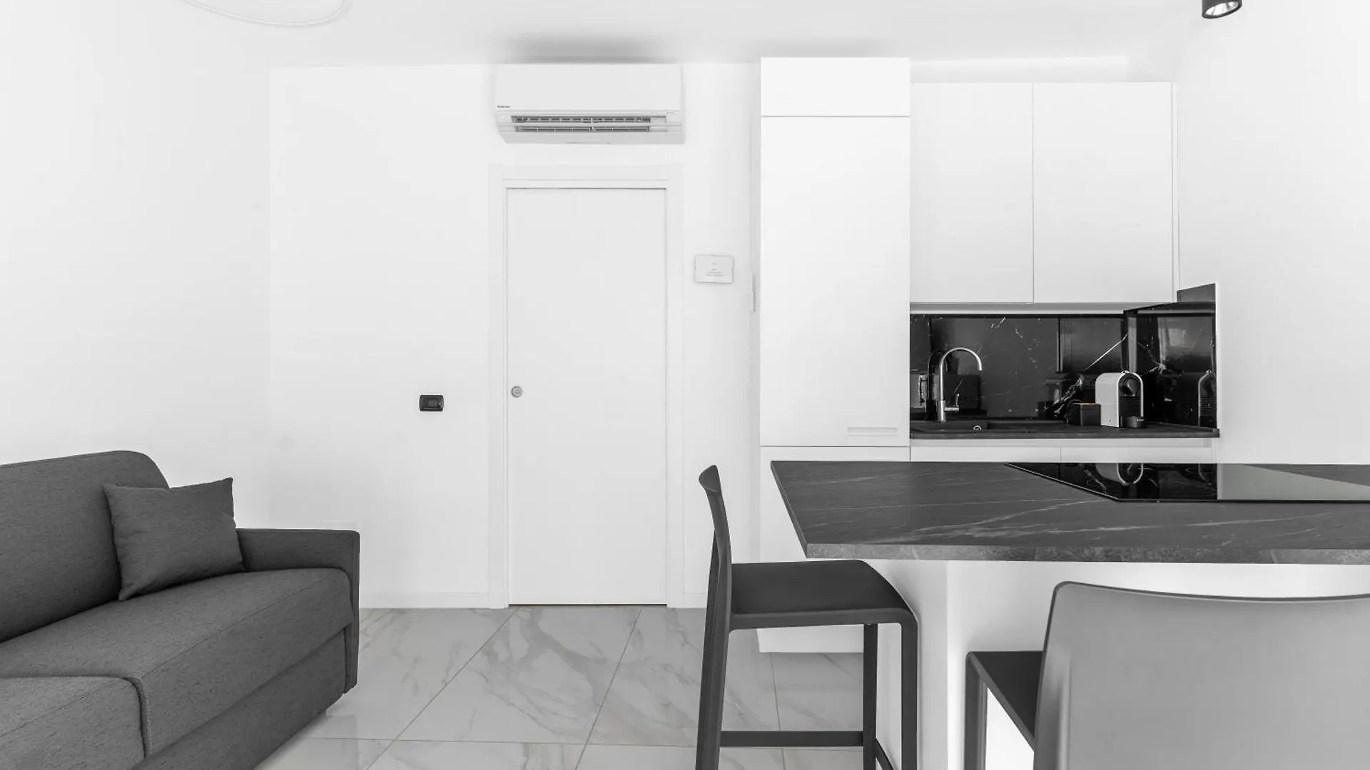 Mi Casa - Appartamento In Ponte Nuovo Milano Italia