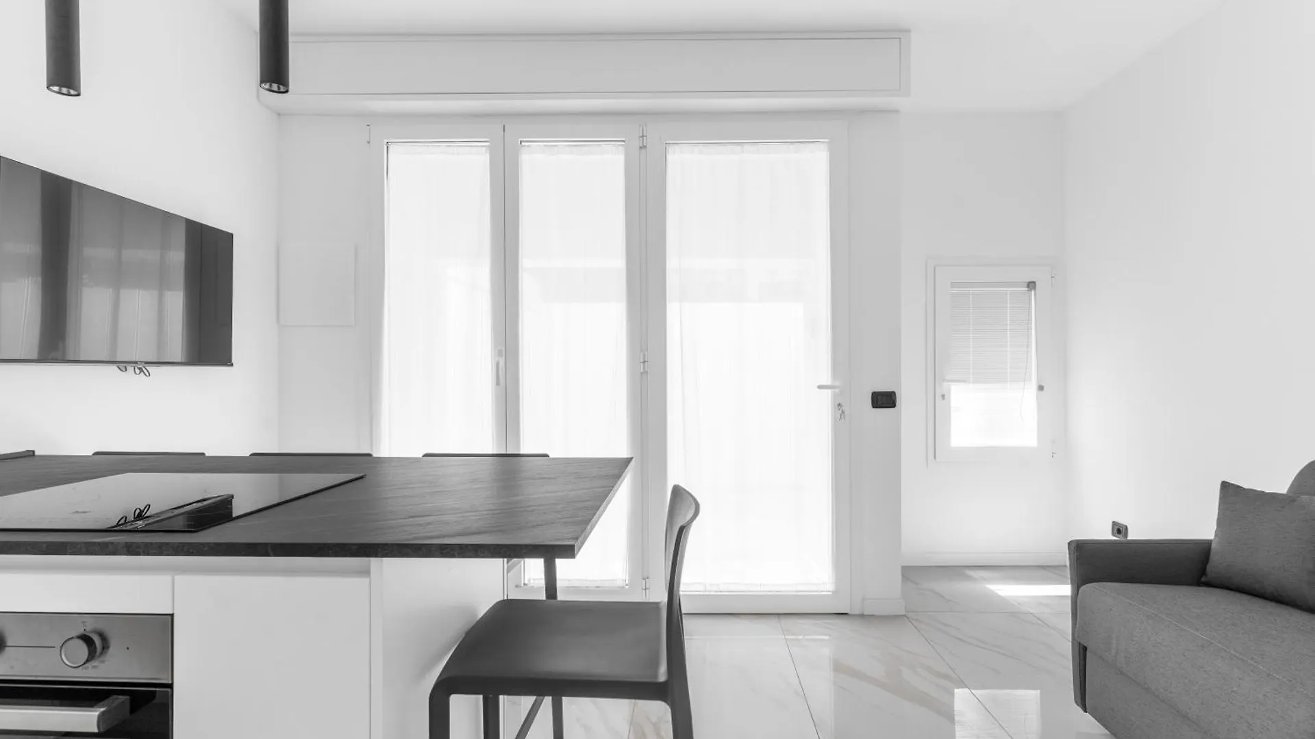 Mi Casa - Appartamento In Ponte Nuovo Milano 0*,